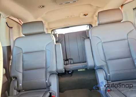 2016 GMC Yukon Xl Denali z USA, uszkodzony, nr VIN 1GKS2HKJ8GR159186